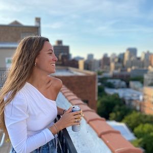 Meet your Posher, Maria